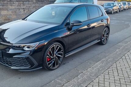 VW Golf 50.000 km 27.990 &euro; Stammheim 97509