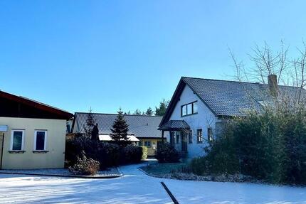 Haus Wiesentheid - 21 Zimmer, 750 m&sup2;, 1.900.000&euro; | Angebot:24469808