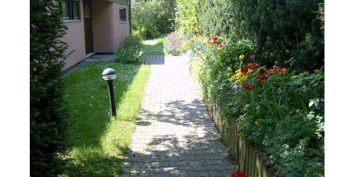 Freistehender Bungalow mit 2 Appartements 7 zimmer