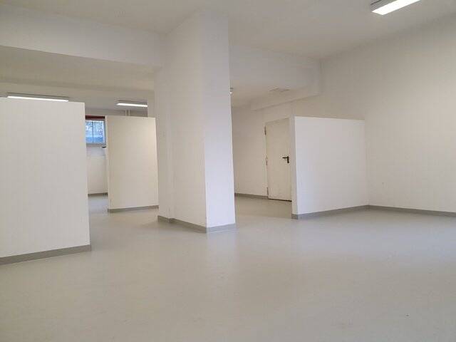 Gewerbliche Fläche am Sanderring - mit der Option auf Wohnen zimmer