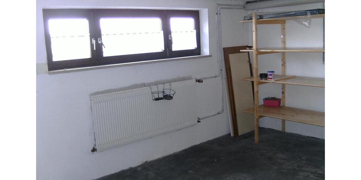 Mehrfamilienhaus, Wohnhaus Röthlein - 8 Zimmer, 239 m&sup2;, 450.000&euro; | Angebot:26432113