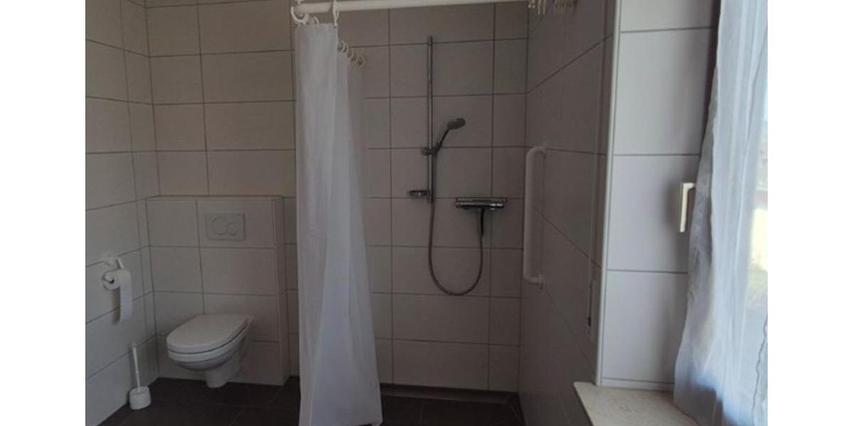 Reihenhaus Karlstadt - 7 Zimmer, 181 m&sup2;, 1.755&euro; | Angebot:26142216