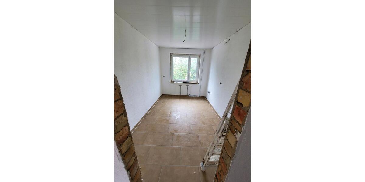 Etagenwohnung Estenfeld - 3 Zimmer, 64 m&sup2;, 65.000&euro; | Angebot:25589365