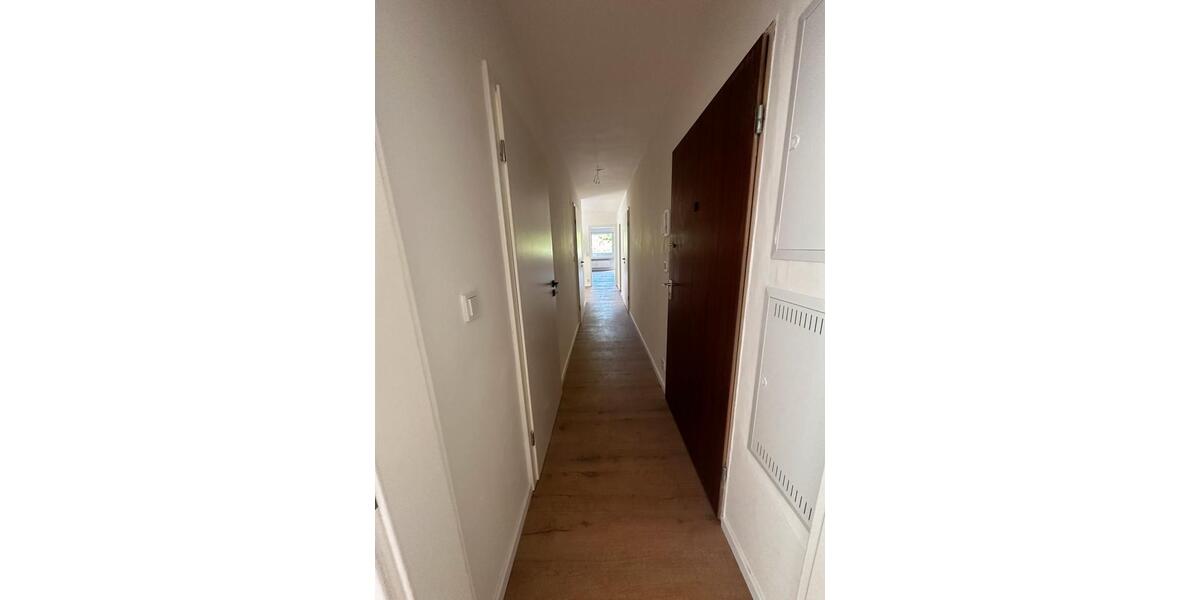 Erdgeschoßwohnung Würzburg Lengfeld - 2.5 Zimmer, 70 m&sup2;, 1.180&euro; | Angebot:26686957