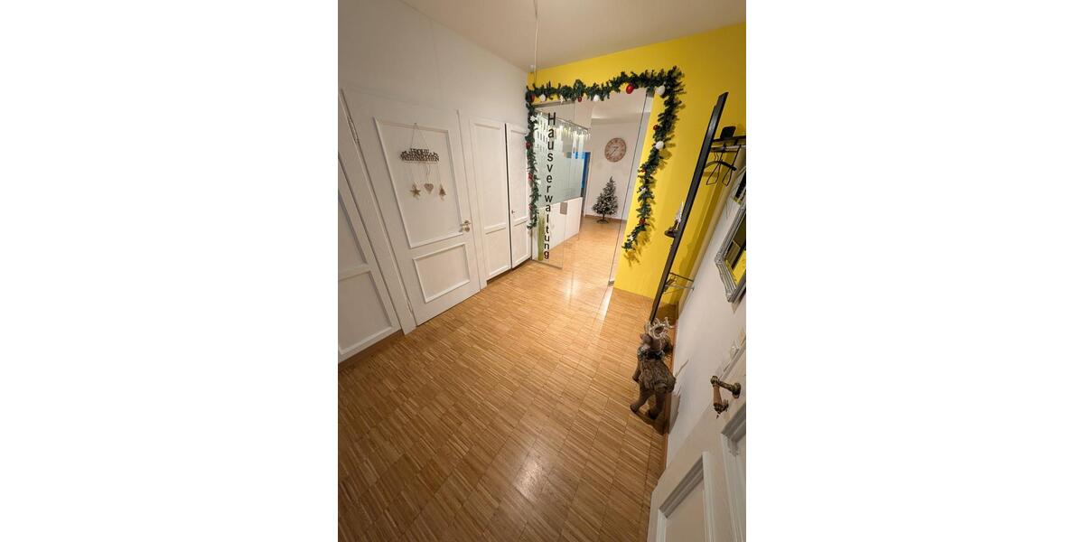 Schöne lichtdurchflutete Bürofläche 200 m² in Marktheidenfeld zimmer