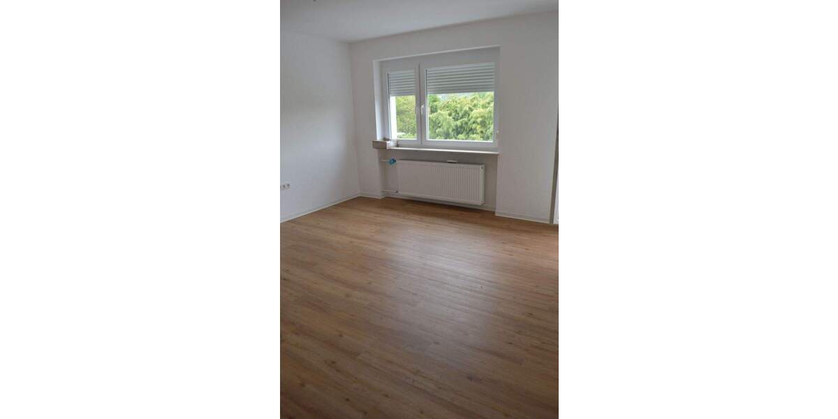 Etagenwohnung Margetshöchheim - 3 Zimmer, 80 m&sup2;, 1.045&euro; | Angebot:26641645