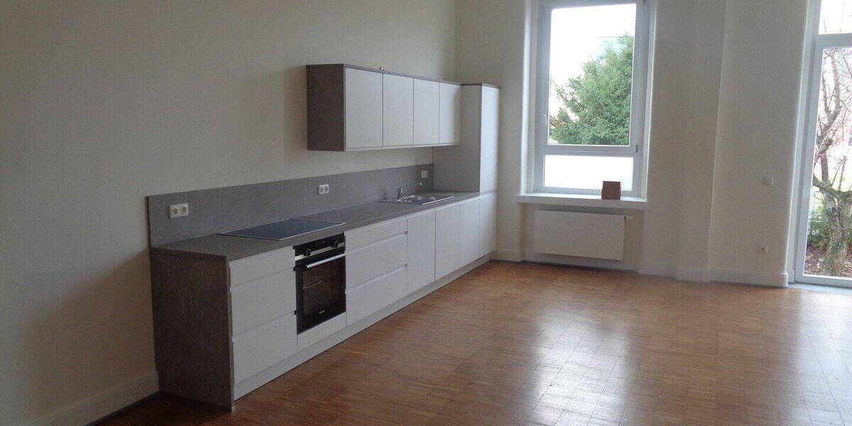 Etagenwohnung Würzburg Zellerau - 4 Zimmer, 124 m&sup2;, 1.630&euro; | Angebot:26290130