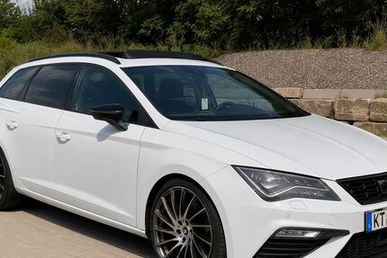 Seat Leon 127.000 km 14.499 &euro; Mainbernheim 97350