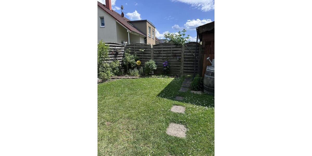 Doppelhaushälfte Tauberbischofsheim - 5 Zimmer, 150 m&sup2;, 390.000&euro; | Angebot:27121580