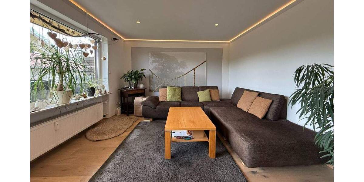 Etagenwohnung Veitshöchheim - 4 Zimmer, 101 m&sup2;, 399.000&euro; | Angebot:25139715