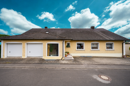 Haus zum Kaufen in Arnstein 490.000 € 212.87 m²