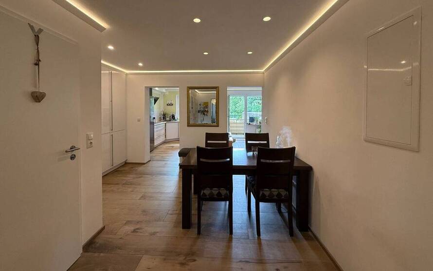 Attraktives Wohnen in Veitshöchheim Frisch sanierte 4-Zimmer-Wohnung zum Kauf!