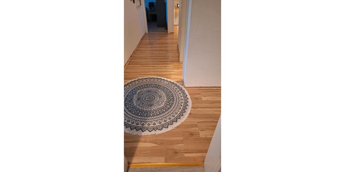 Etagenwohnung Zell am Main - 3 Zimmer, 89 m&sup2;, 1.070&euro; | Angebot:26447504