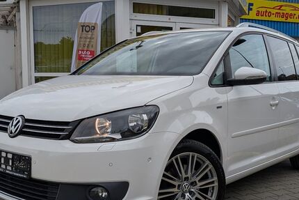 VW Touran 210.000 km 6.450 &euro; Würzburg 97078