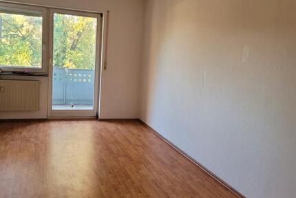 Wohnung Würzburg Lengfeld - 2 Zimmer, 72 m&sup2;, 785&euro; | Angebot:27583485