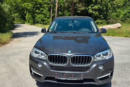 BMW X5 320.000 km 16.900 &euro; Kitzingen 97318