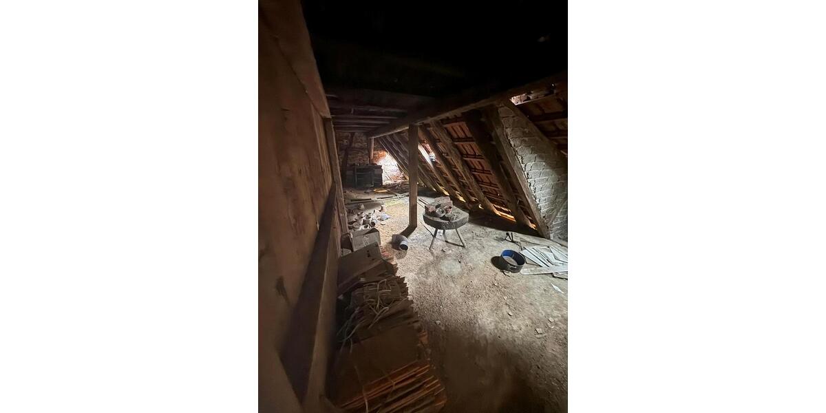 Einfamilienhaus Marktheidenfeld - 5 Zimmer, 150 m&sup2;, 150.000&euro; | Angebot:25995350