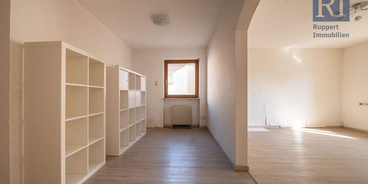 Mehrfamilienhaus, Wohnhaus Rimpar - 6 Zimmer, 187 m&sup2;, 278.000&euro; | Angebot:25909246