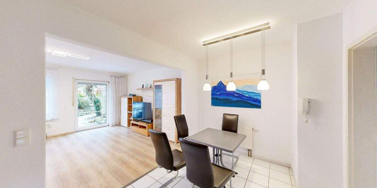 Reihenmittelhaus Winterhausen - 5 Zimmer, 114 m&sup2;, 375.000&euro; | Angebot:25176505