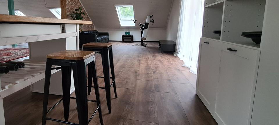 Dachgeschoßwohnung Grünsfeld - 2.5 Zimmer, 106 m&sup2;, 900&euro; | Angebot:25809966