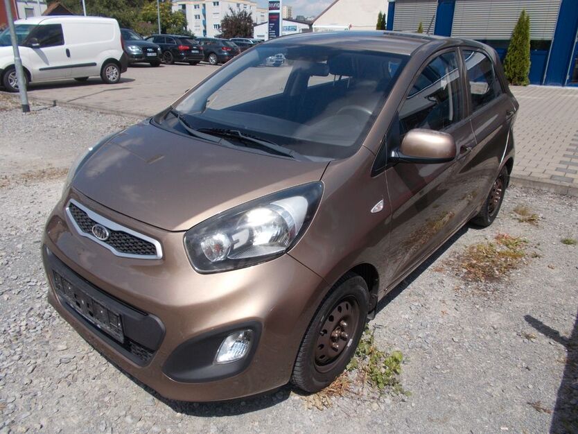 Kia Picanto 79.652 km 4.490 € Kitzingen 97318