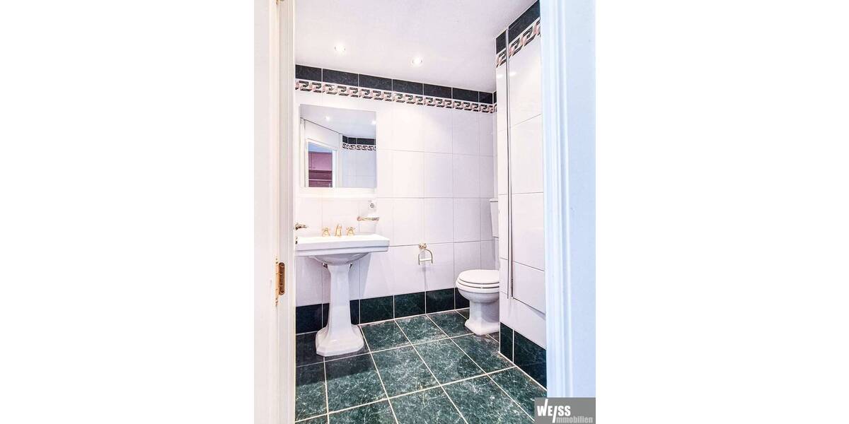 Etagenwohnung Höchberg - 5 Zimmer, 219 m&sup2;, 899.500&euro; | Angebot:26143066