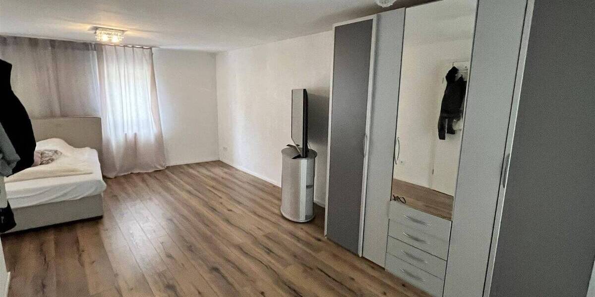 Mehrfamilienhaus, Wohnhaus Tauberbischofsheim - 5 Zimmer, 142 m&sup2;, 365.000&euro; | Angebot:25706818