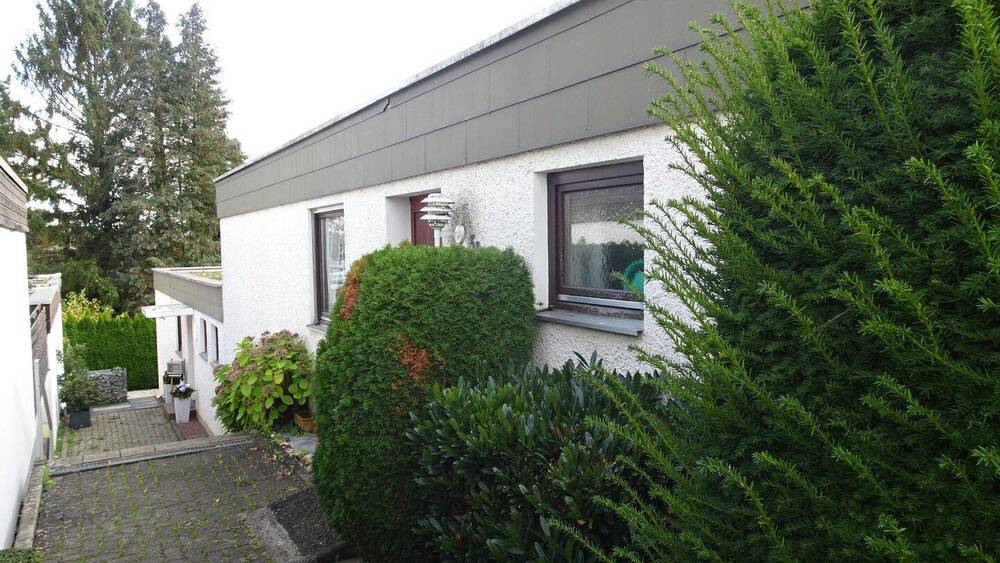 Bungalow Würzburg Lengfeld - 4 Zimmer, 119 m&sup2;, 459.000&euro; | Angebot:26244074