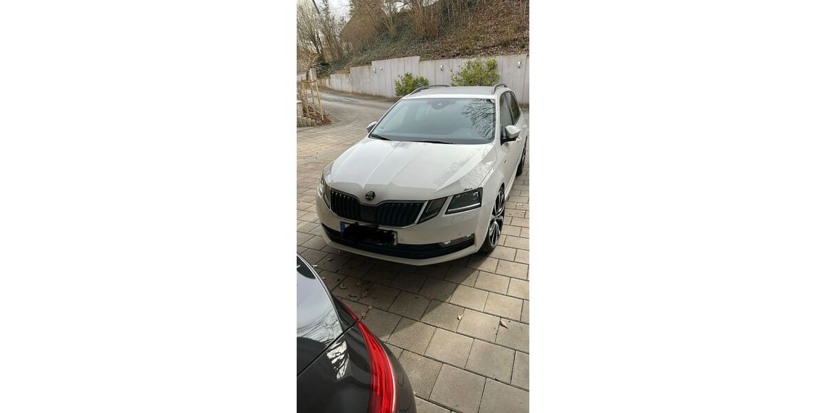 Skoda Octavia 320.000 km 2.750 &euro; Würzburg 97070