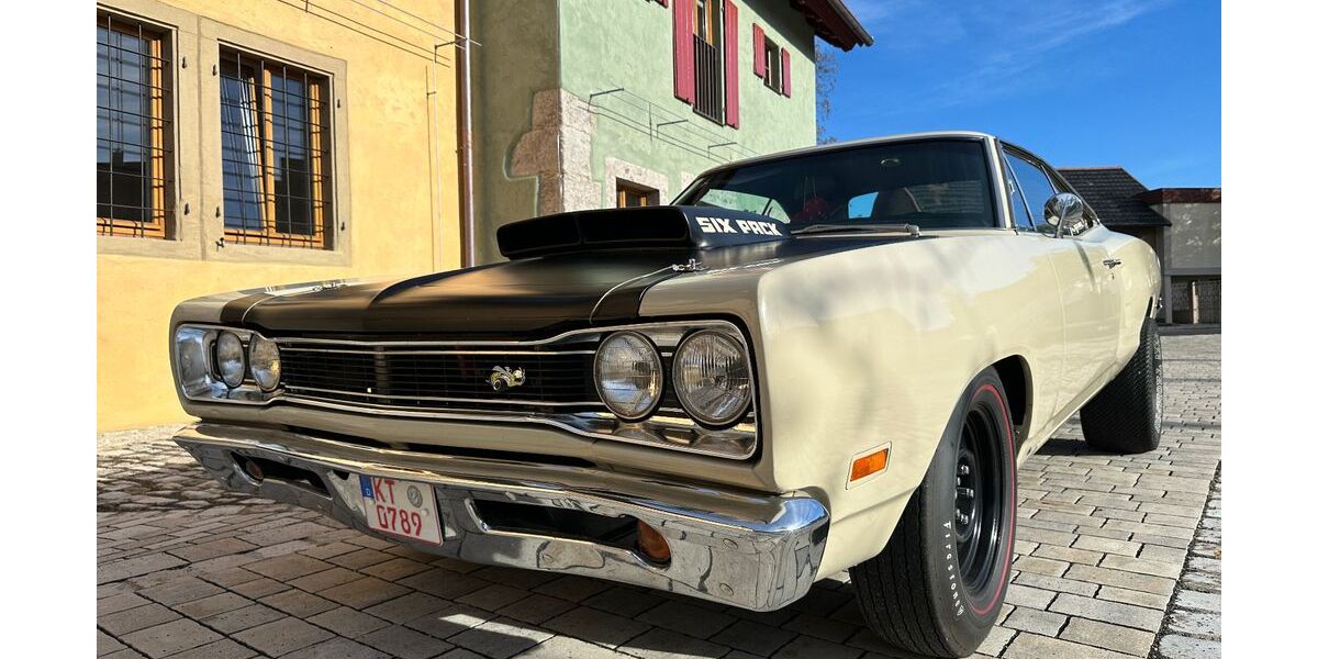 Dodge Coronet 74.000 km 45.000 &euro; Marktsteft 97342