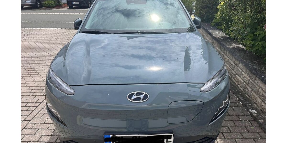 Hyundai KONA 35.000 km 15.700 &euro; Würzburg 97084