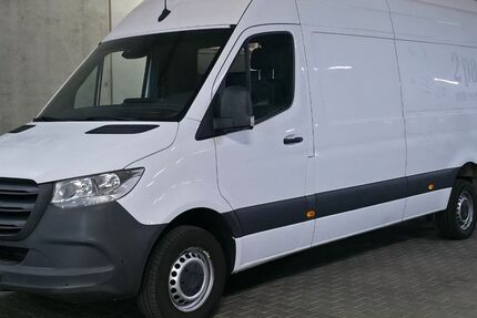 Mercedes-Benz Sprinter 166.800 km 33.000 &euro; Würzburg 97084