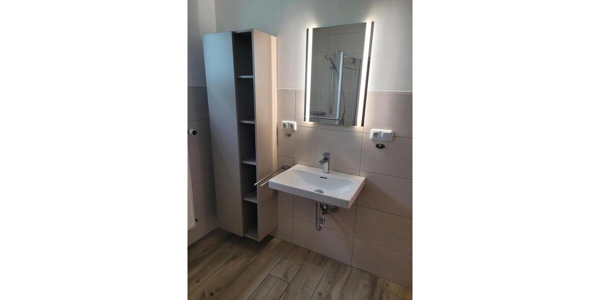 Erdgeschoßwohnung Veitshöchheim - 2 Zimmer, 60 m&sup2;, 700&euro; | Angebot:26586616