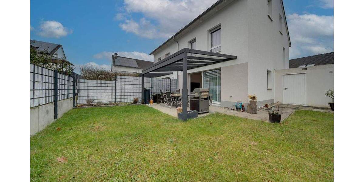 Doppelhaushälfte Zell am Main - 5 Zimmer, 145 m&sup2;, 640.000&euro; | Angebot:25747371