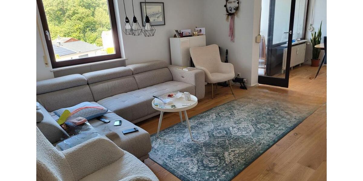Etagenwohnung Höchberg - 3 Zimmer, 89 m&sup2;, 1.280&euro; | Angebot:26123357