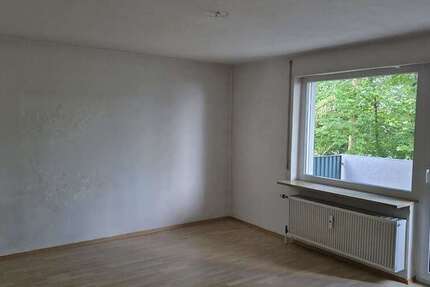 Wohnung zum Kaufen in Gerbrunn 195.000 € 67 m²