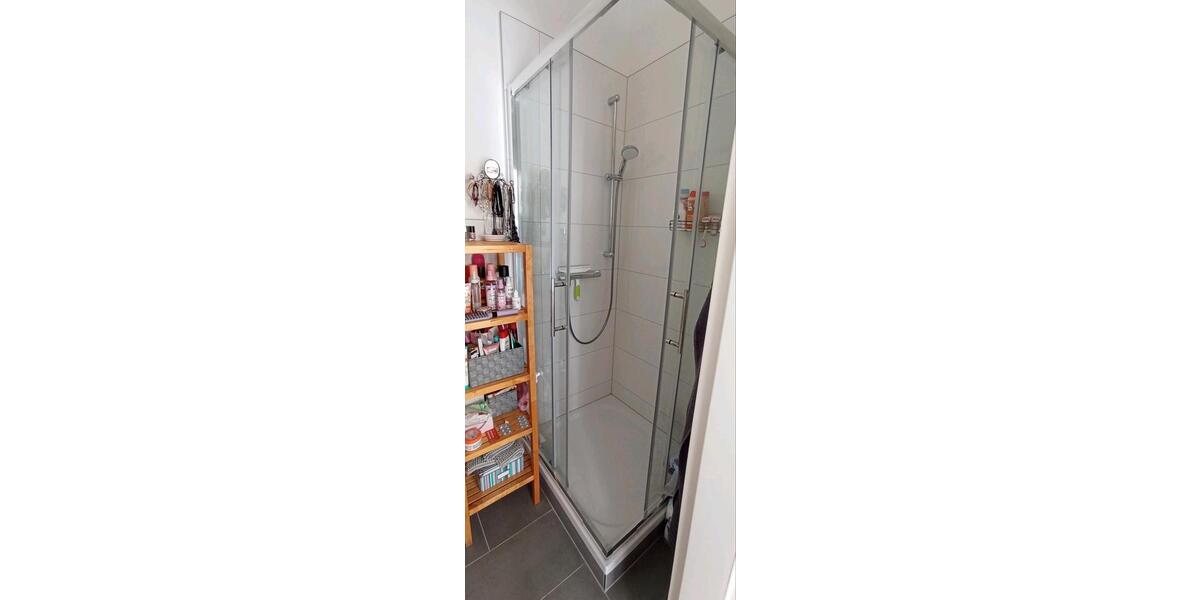 Etagenwohnung Würzburg Dürrbachau - 1 Zimmer, 20 m&sup2;, 650&euro; | Angebot:26278927