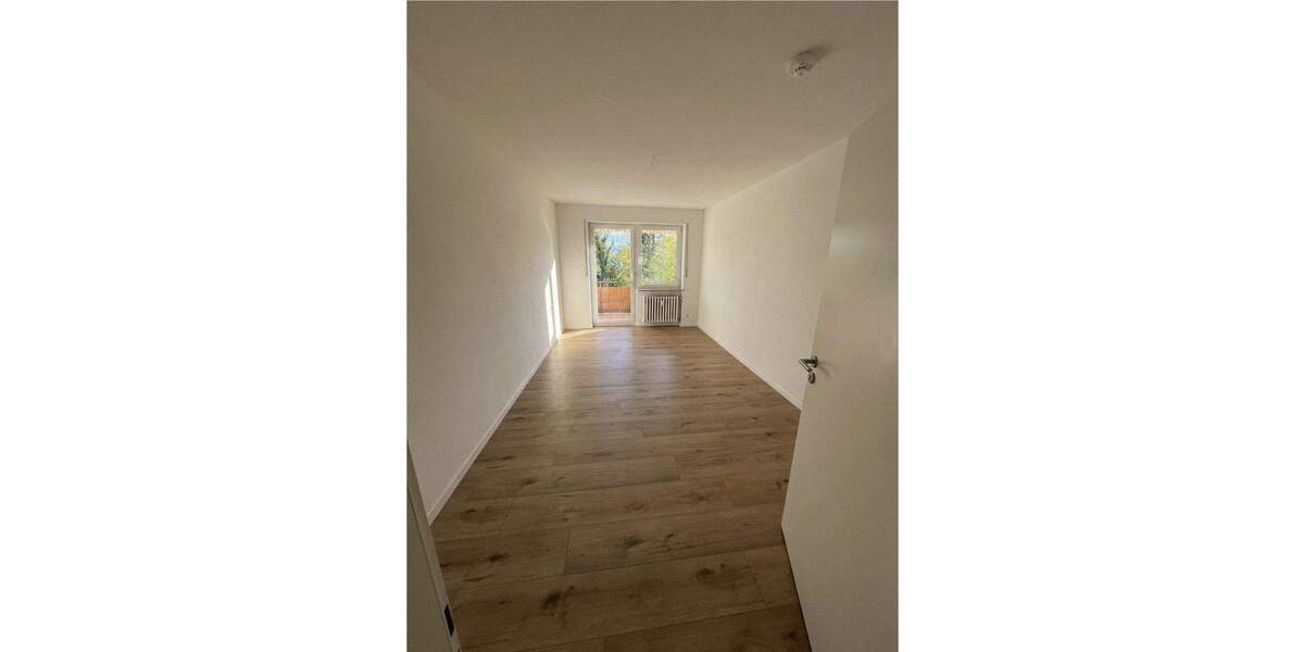 Etagenwohnung Würzburg Versbach - 4 Zimmer, 112 m&sup2;, 377.000&euro; | Angebot:25824683