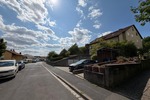 Ruhig wohnen, stadtnah leben – 2-Zimmer-Wohnung mit Dachloggia und Tiefgaragenstellplatz - Etagenwohnung würzburg Versbach | Angebot:27144301