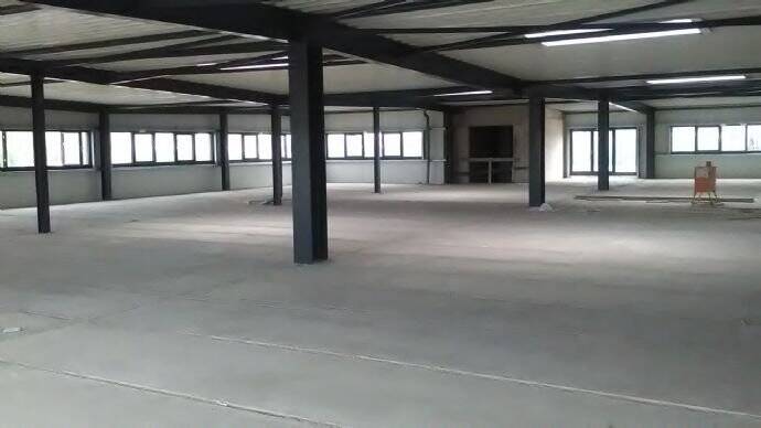 Gewerbeobjekt Estenfeld - 1 Zimmer, 850 m&sup2;, 9.100&euro; | Angebot:19301976