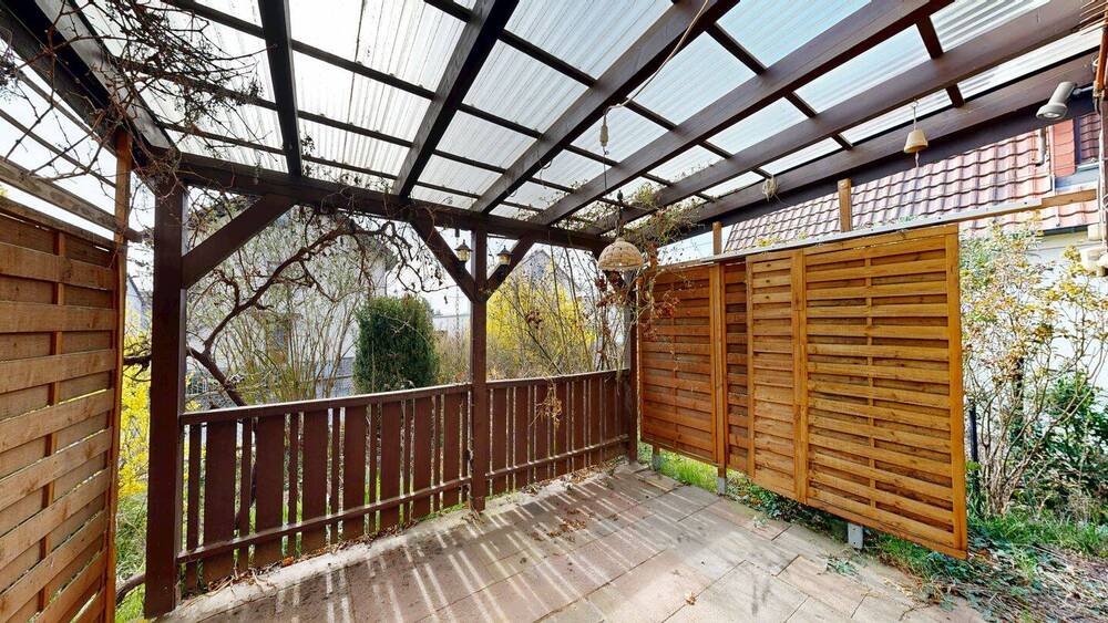 Mehrfamilienhaus, Wohnhaus Zellingen - 6 Zimmer, 166 m&sup2;, 390.000&euro; | Angebot:26204205