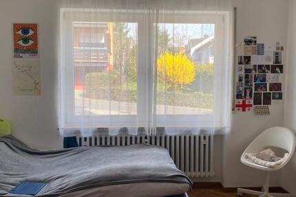 Wohnung Gerbrunn - 2 Zimmer, 180 m&sup2;, 320&euro; | Angebot:25893696