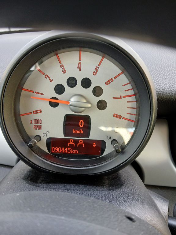 Mini ONE 91.000 km 6.800 € Prichsenstadt 97357