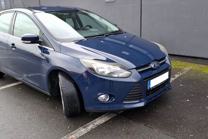 Ford Focus 151.000 km 5.500 &euro; Würzburg 97076