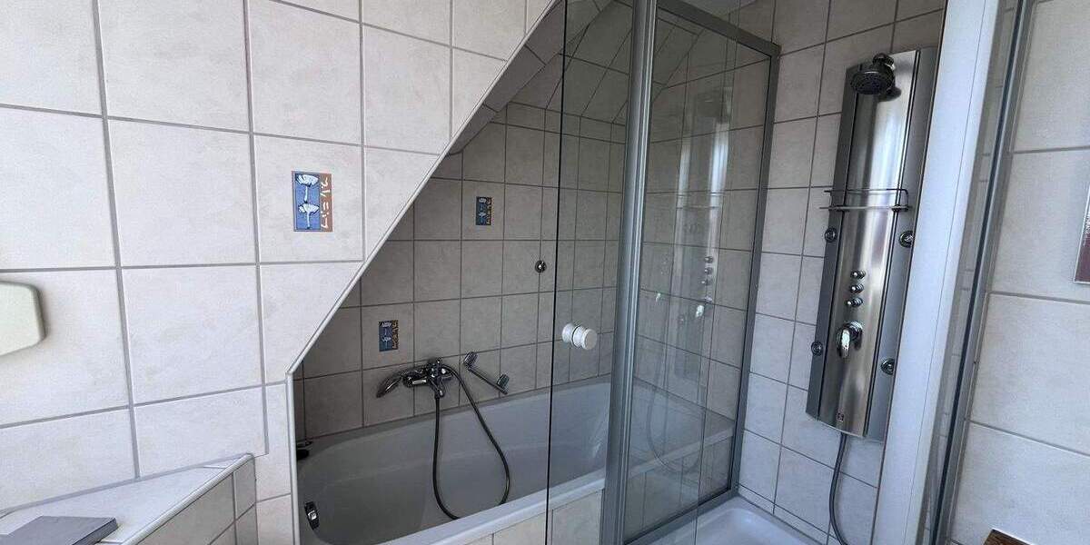 Mehrfamilienhaus, Wohnhaus Würzburg Frauenland - 9 Zimmer, 243 m&sup2;, 1.500.000&euro; | Angebot:26541369