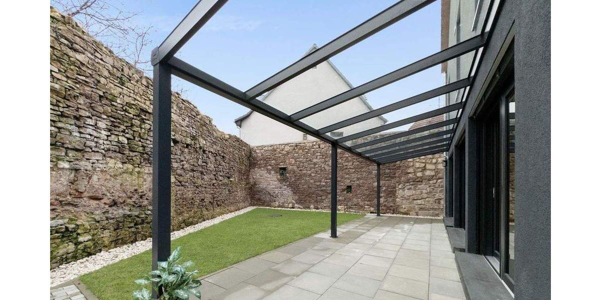 Einfamilienhaus Würzburg Heidingsfeld - 8 Zimmer, 215 m&sup2;, 1.095.000&euro; | Angebot:25820156