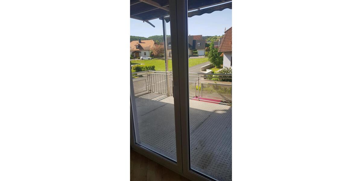 Etagenwohnung Leinach - 3 Zimmer, 88 m&sup2;, 792&euro; | Angebot:26644980