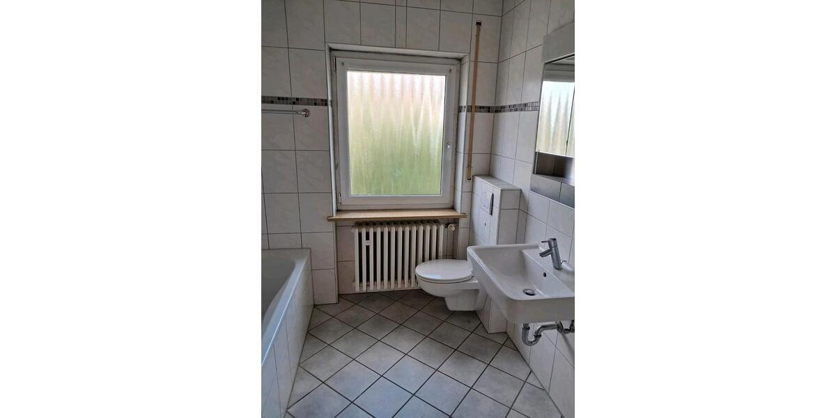 Einfamilienhaus Margetshöchheim - 8 Zimmer, 150 m&sup2;, 580.000&euro; | Angebot:25807340