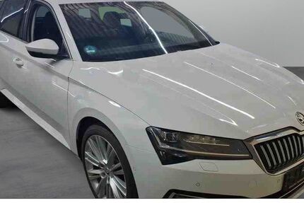 Skoda Superb 33.500 km 33.480 &euro; Würzburg 97084