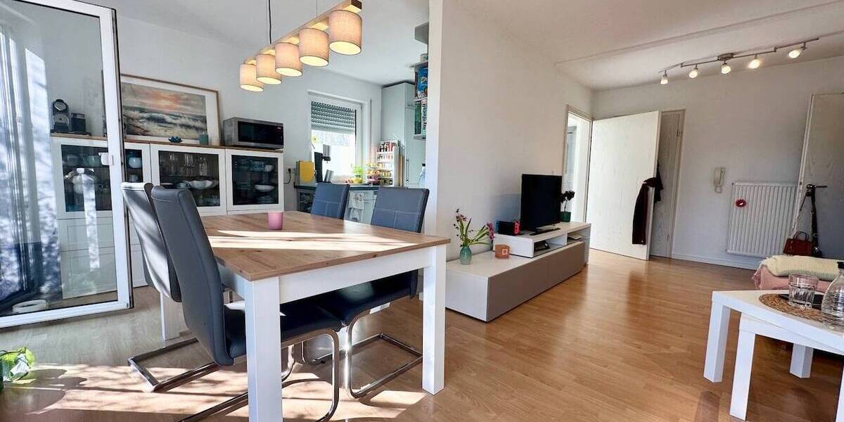 Jetzt schnell sein: Terrassenwohnung in Würzburg-Versbach mit 3 Zimmern und EBK! 3 zimmer